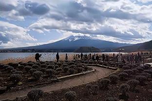 今日尼克斯对阵黄蜂！巴雷特和格莱姆斯出战成疑